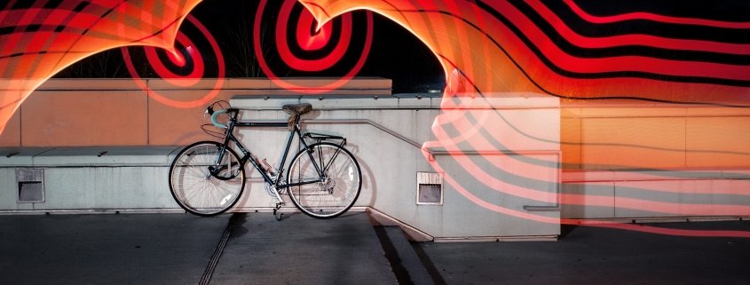 Led fietstunnel bevordert fietslamp gebruik